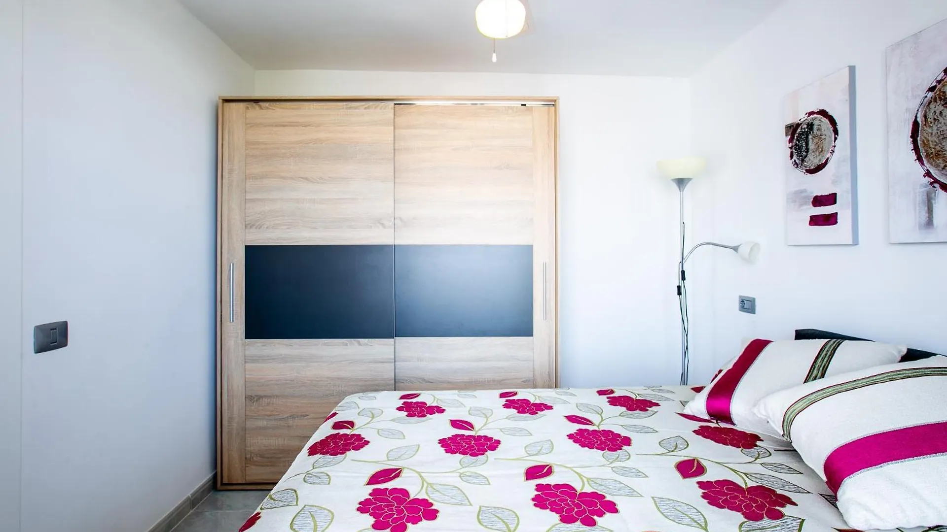 Fabulous New 2 Bedroom Apartment In Costa Adeje Espanha